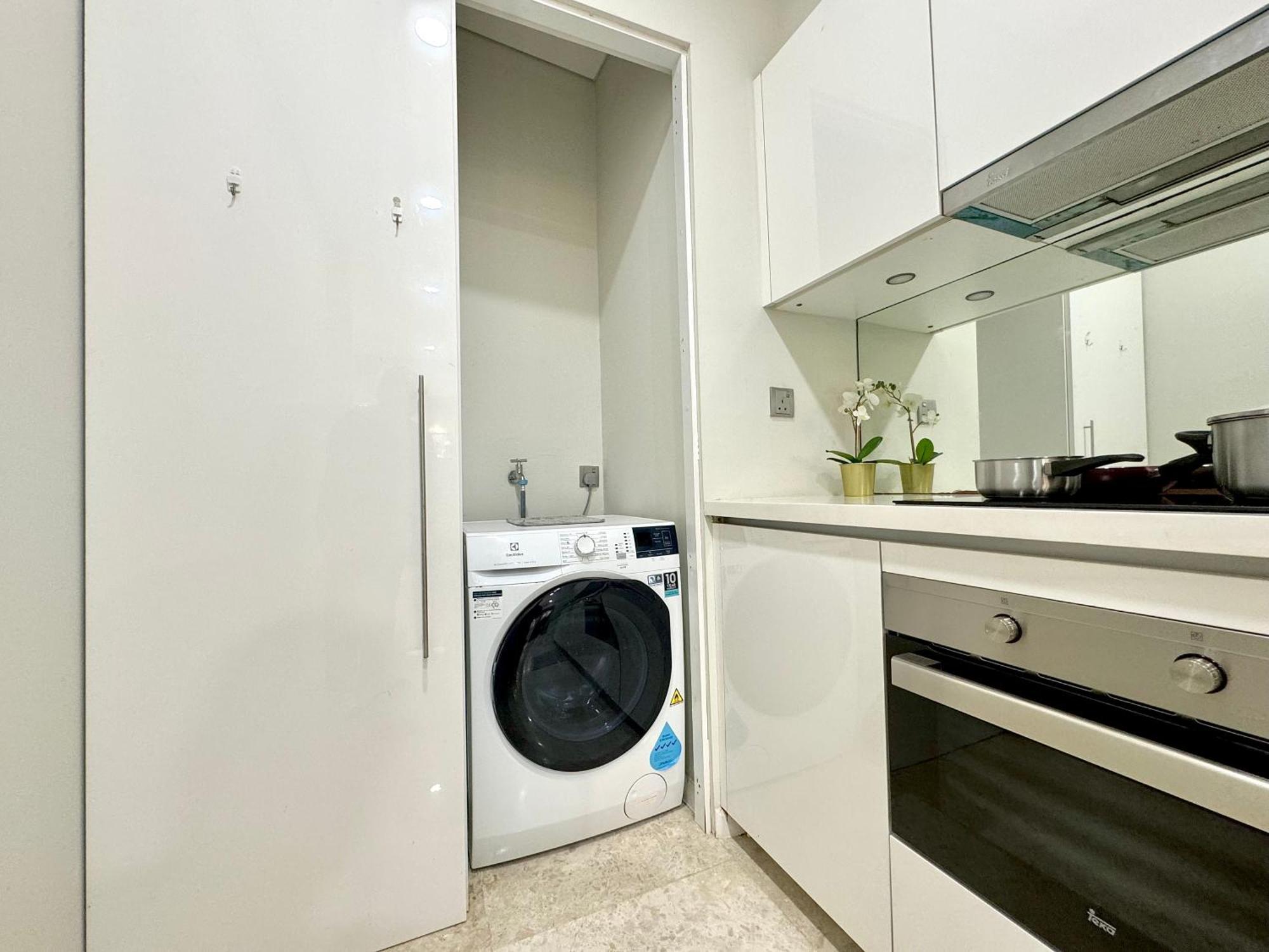 Pangsapuri Sky Deluxe 3br At Klcc Kuala Lumpur